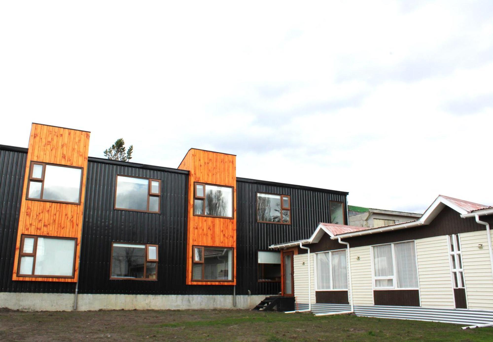 Hostal Alamo Patagonico Пуэрто-Наталес Экстерьер фото